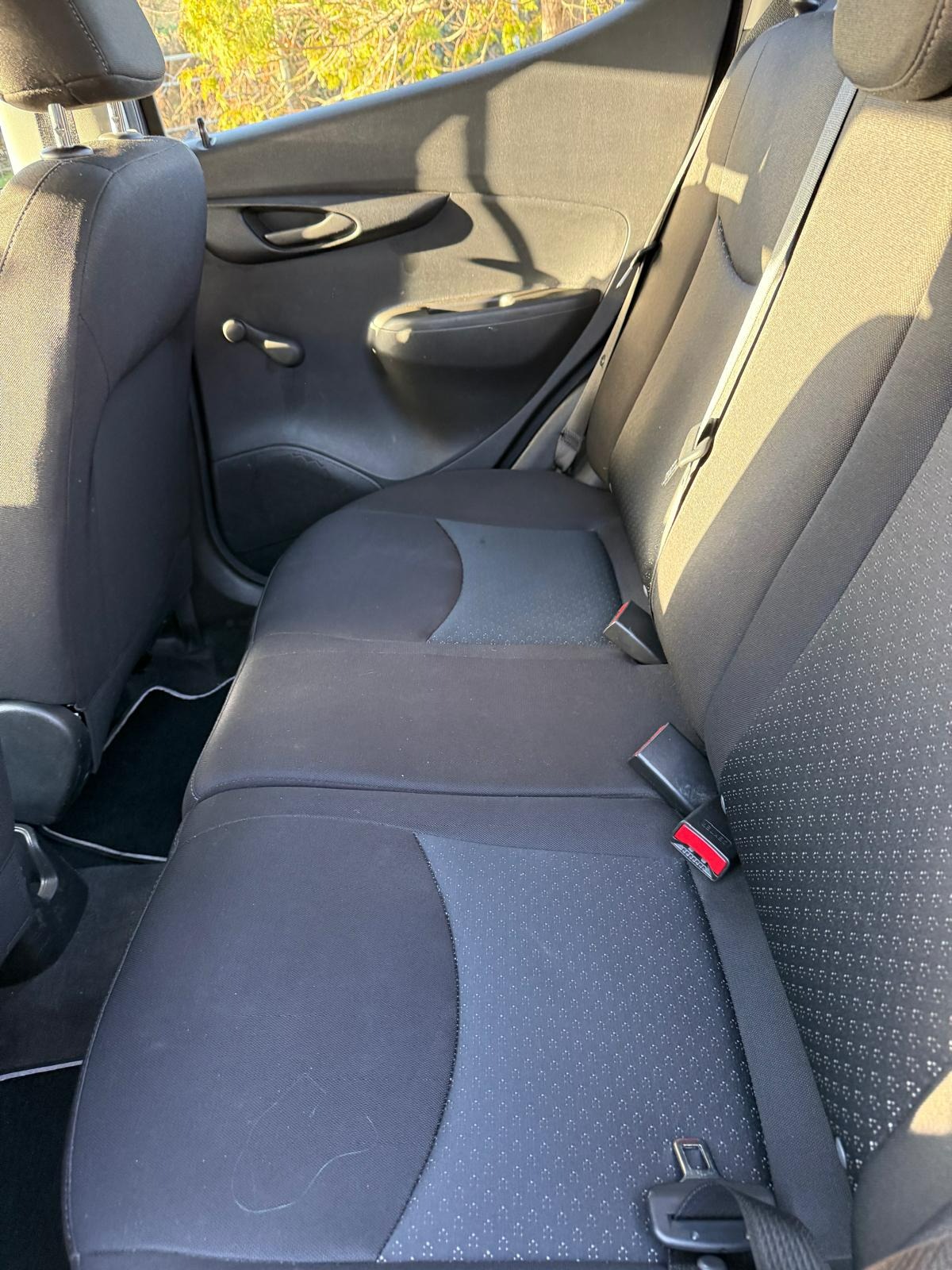 Used Vauxhall Viva 2016 for sale - 77135603: Photo 9