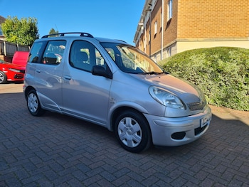 Used Toyota Yaris Verso 2004 for sale - 78465413: Photo
