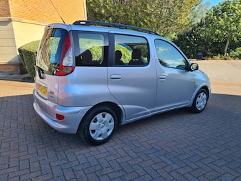 Used Toyota Yaris Verso 2004 for sale - 78465413: Photo