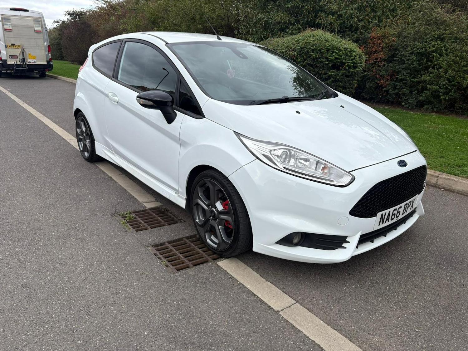 Used Ford Fiesta 2016 for sale - 76311363: Photo 2