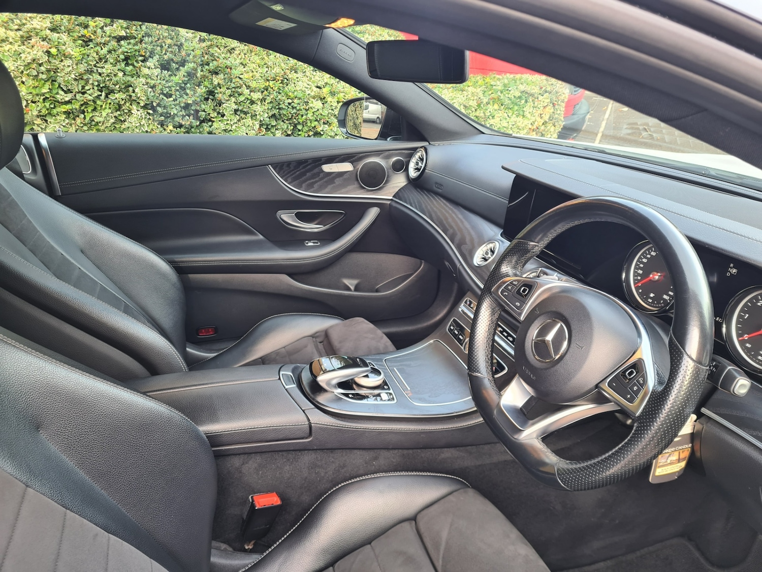 Used Mercedes-Benz E Class 2018 for sale - 76777451: Photo 8