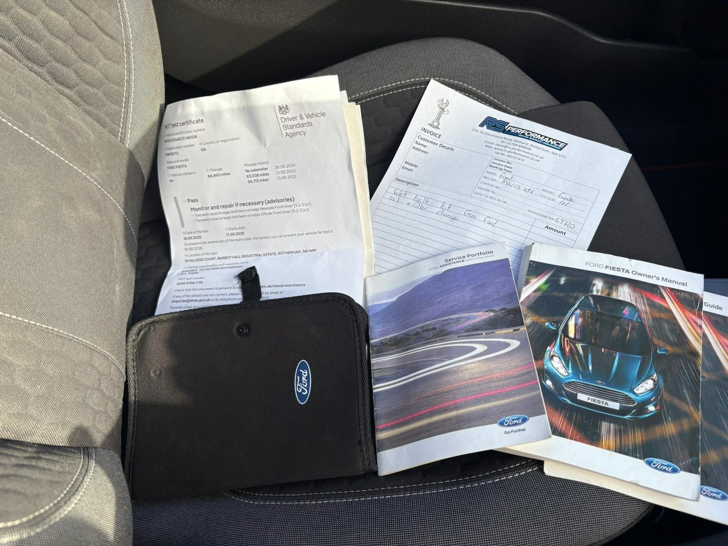 Used Ford Fiesta 2015 for sale - 76311040: Photo 14