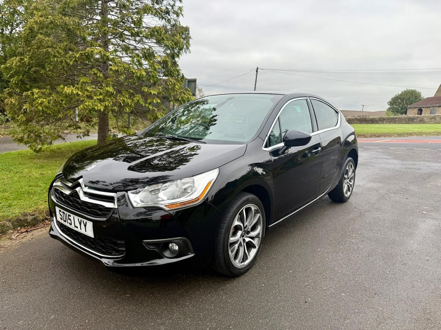 Used Citroen DS4 2015 for sale - 76379015: Photo 3