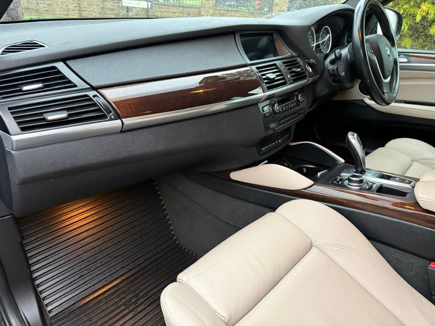 Used BMW X6 2011 for sale - 77392028: Photo 11