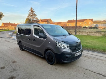 Used Renault Trafic 2017 for sale - 77655997: Photo
