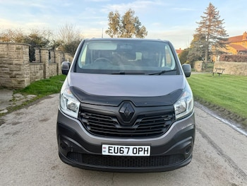 Used Renault Trafic 2017 for sale - 77655997: Photo