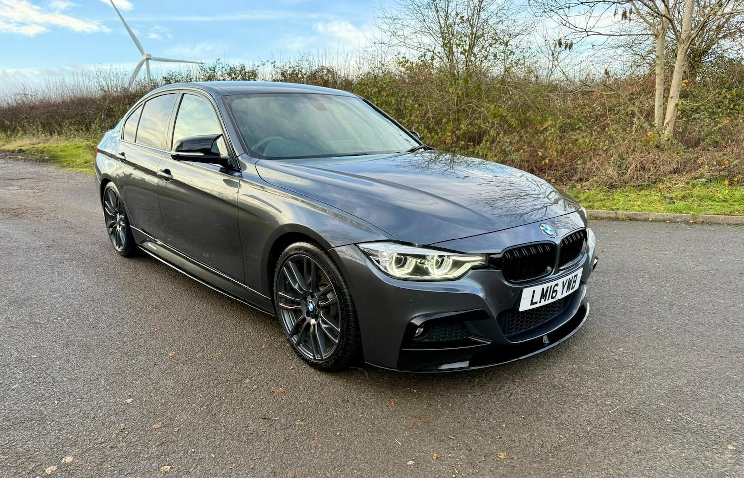 Used BMW 3 Series 2016 for sale - 76906008: Photo 1