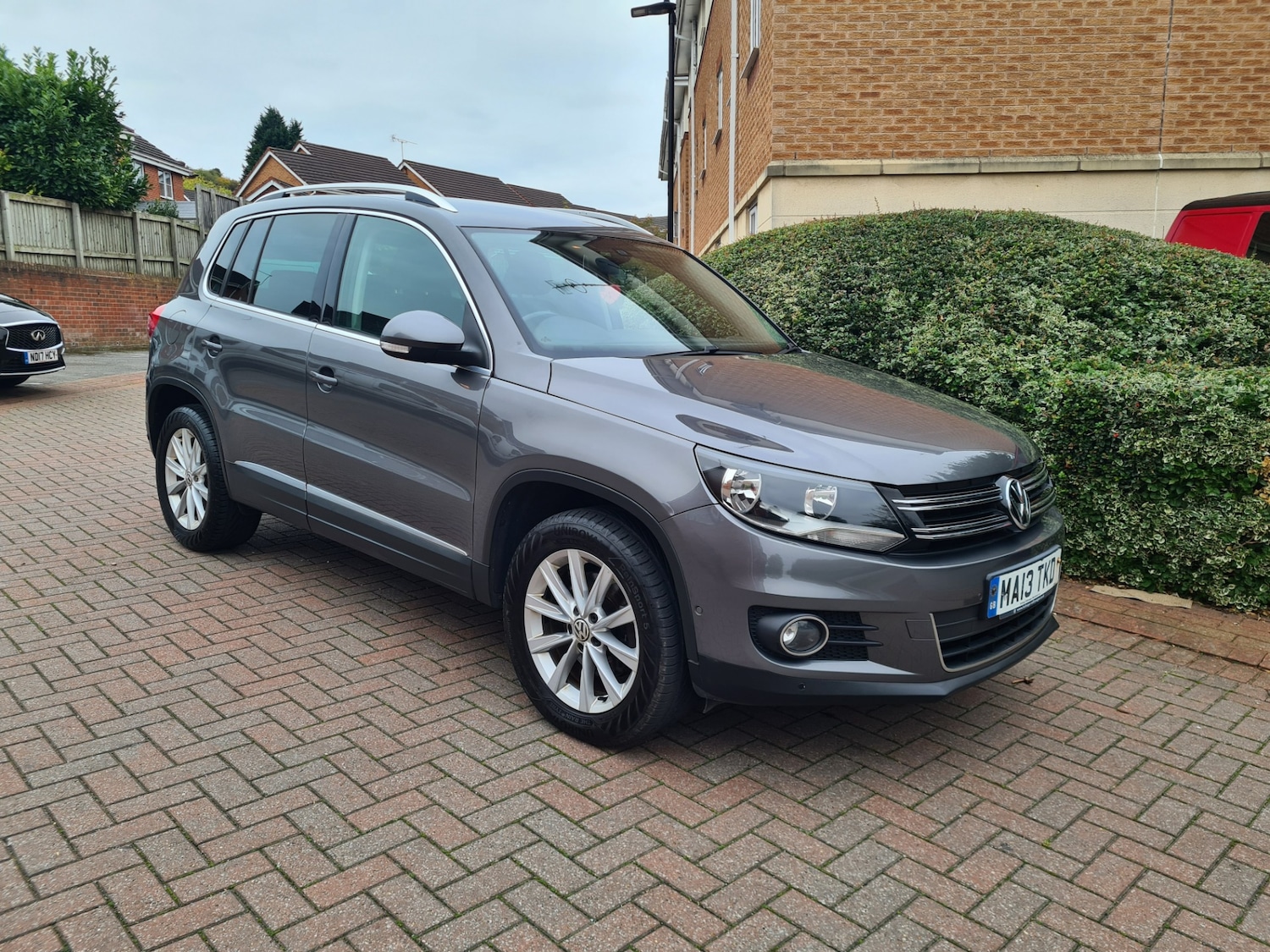 Used Volkswagen Tiguan 2013 for sale - 76707617: Photo 2