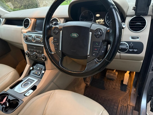 Used Land Rover Discovery 2012 for sale - 76313619: Photo 11