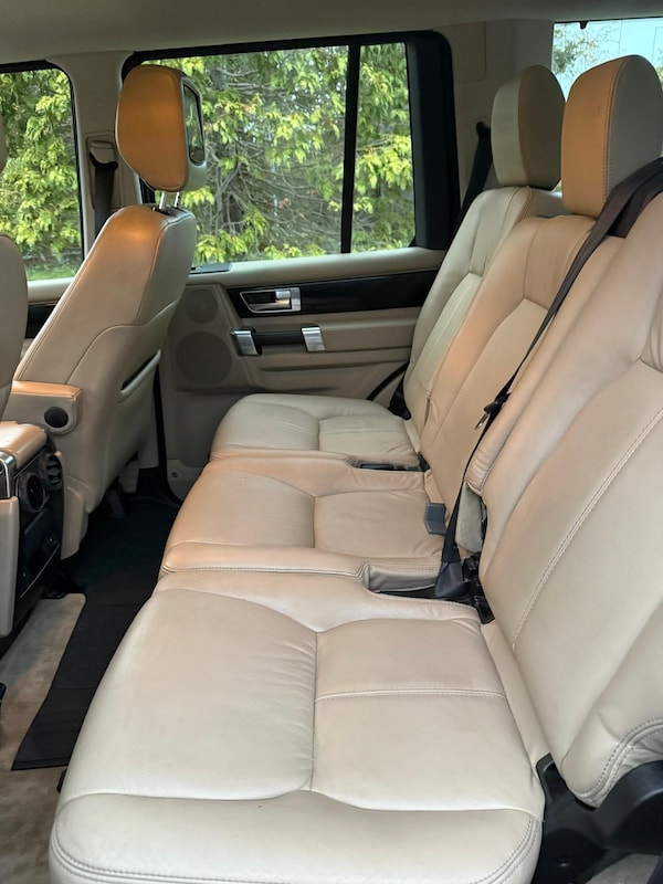 Used Land Rover Discovery 2012 for sale - 76313619: Photo 13