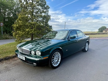 Used Jaguar XJ 2006 for sale - 76777367: Photo