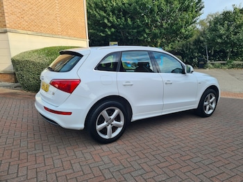 Used Audi Q5 2010 for sale - 75744850: Photo