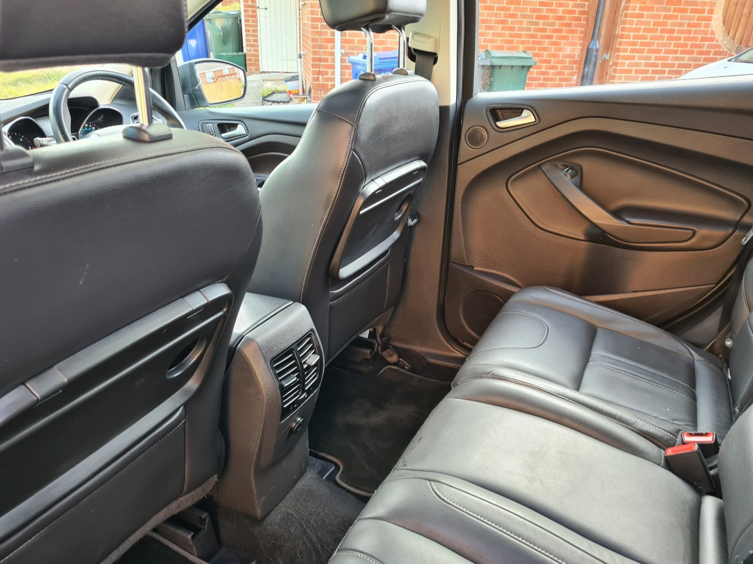 Used Ford Kuga 2014 for sale - 76234242: Photo 15