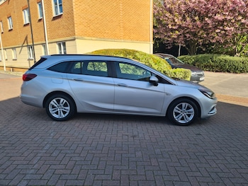 Used Vauxhall Astra 2018 for sale - 78345355: Photo