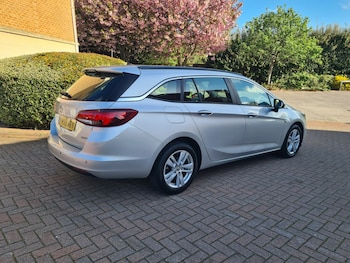 Used Vauxhall Astra 2018 for sale - 78345355: Photo