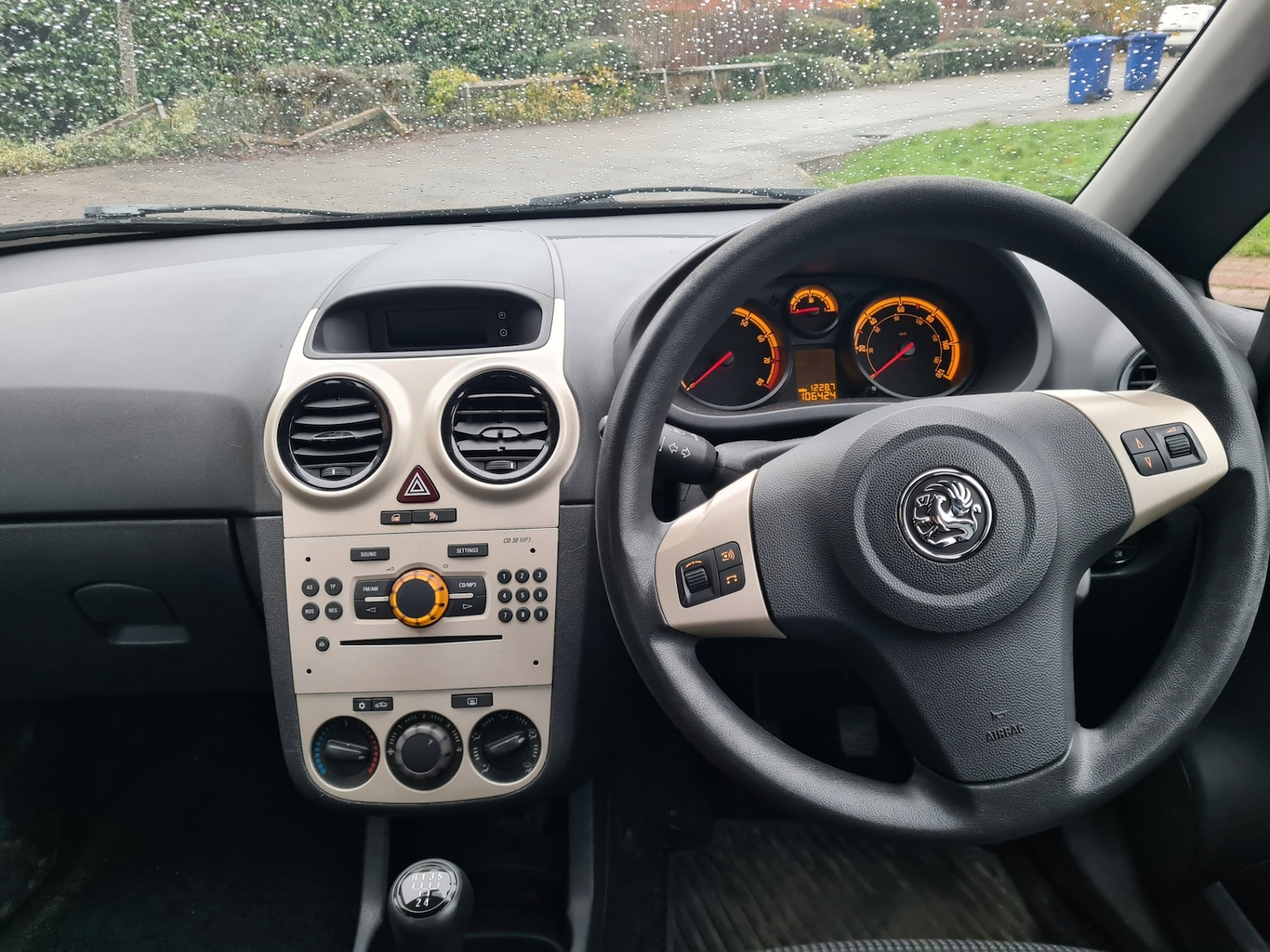Used Vauxhall Corsa 2010 for sale - 76968640: Photo 10