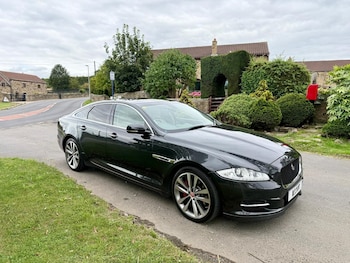 Used Jaguar XJ 2014 for sale - 75595937: Photo