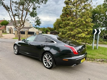 Used Jaguar XJ 2014 for sale - 75595937: Photo
