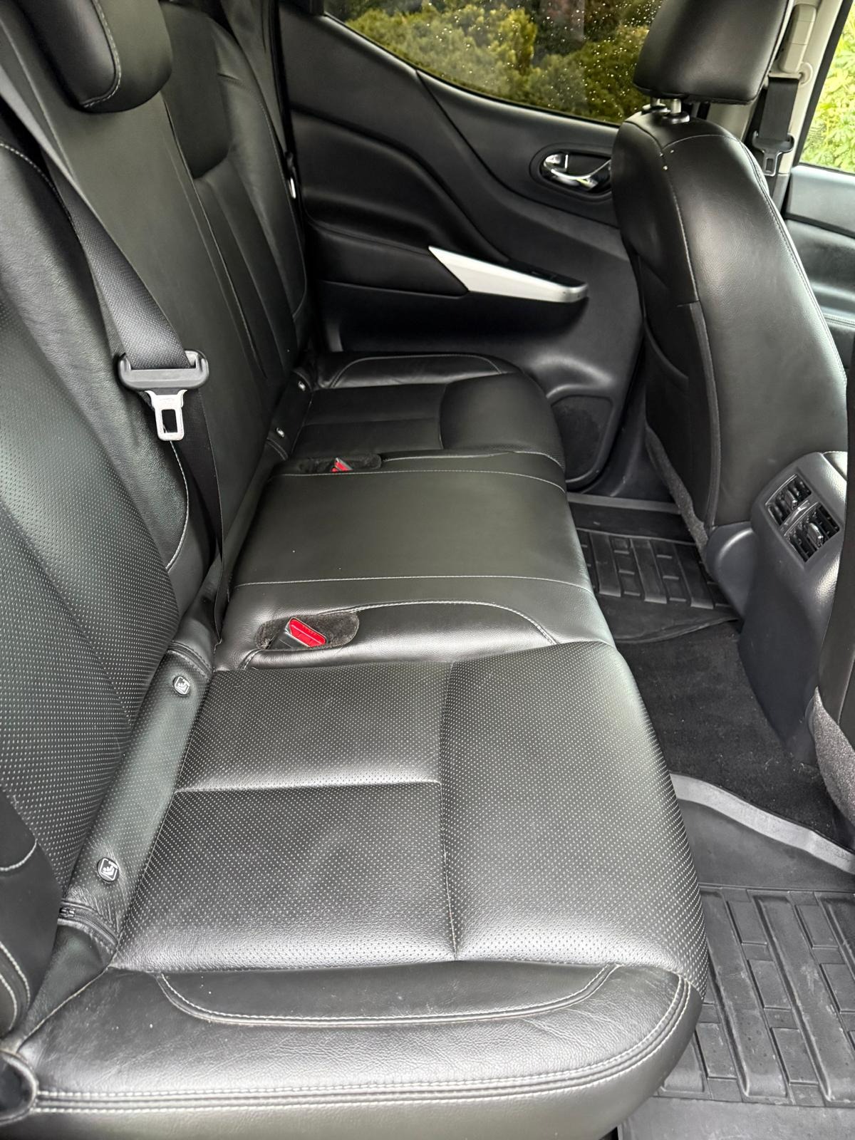 Used Nissan Navara 2020 for sale - 76895296: Photo 13