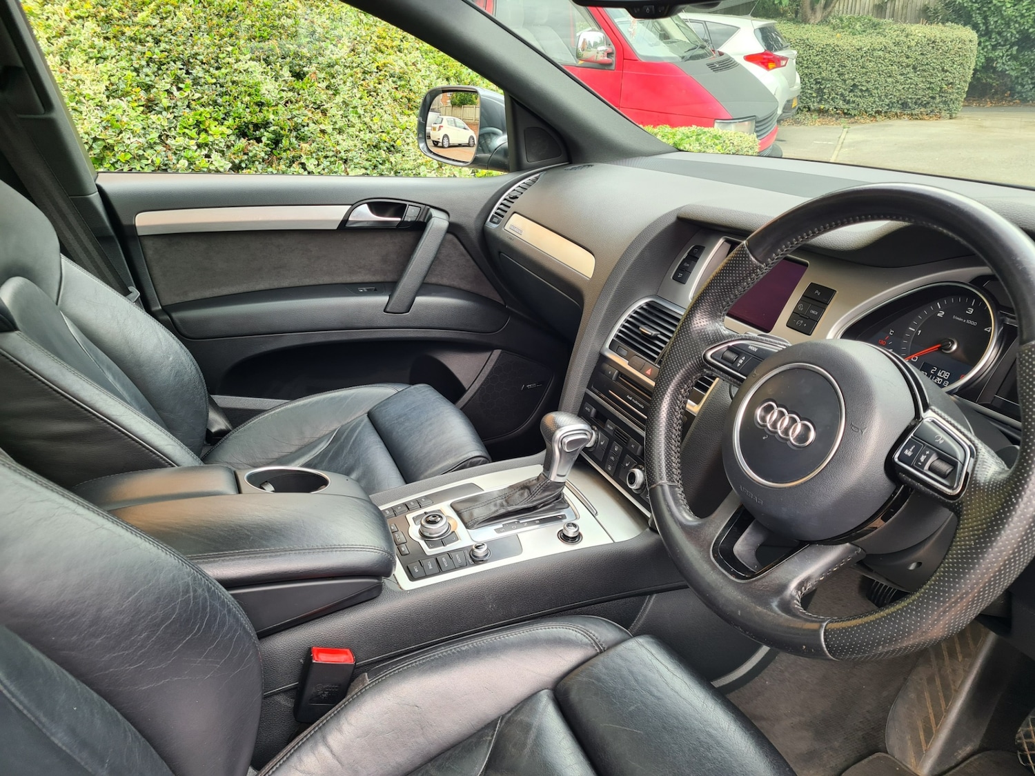 Used Audi Q7 2012 for sale - 76777455: Photo 8