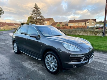 2011 (11) - Diesel 5dr Tiptronic S