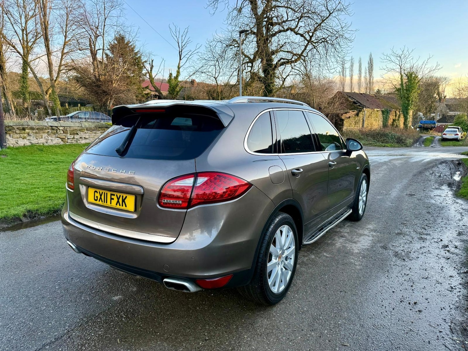 Used Porsche Cayenne 2011 for sale - 77578981: Photo 6