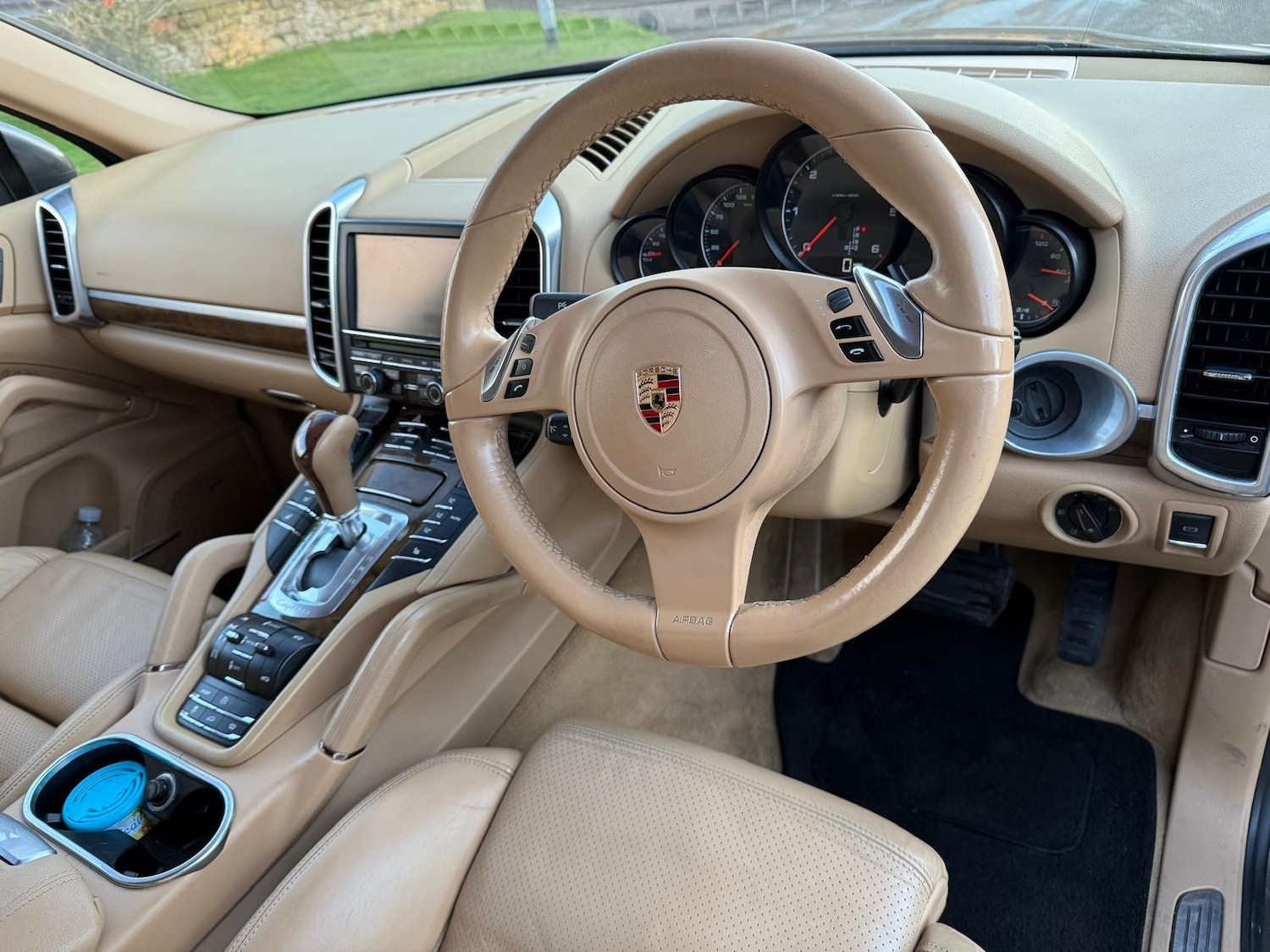 Used Porsche Cayenne 2011 for sale - 77578981: Photo 8