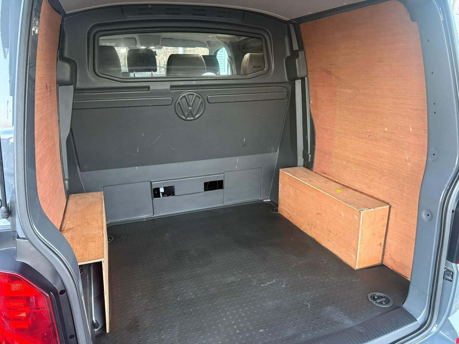 Used Volkswagen Transporter 2023 for sale - 77240520: Photo 12