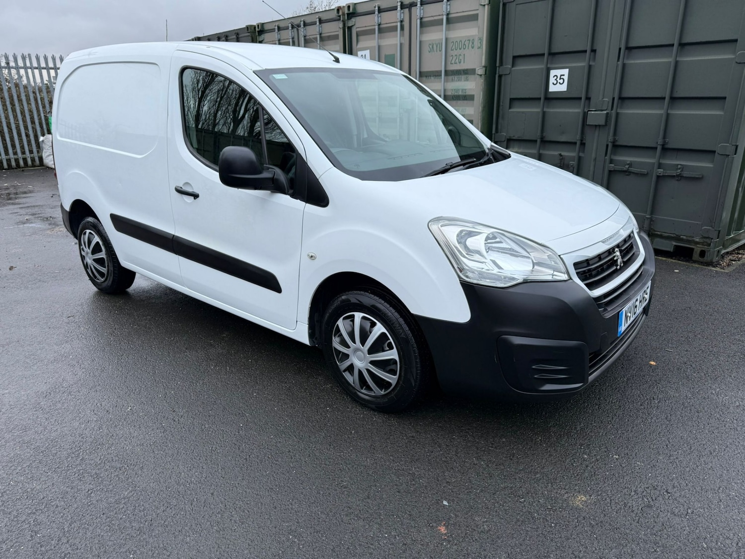Used Peugeot Partner 2016 for sale - 76971545: Photo 2