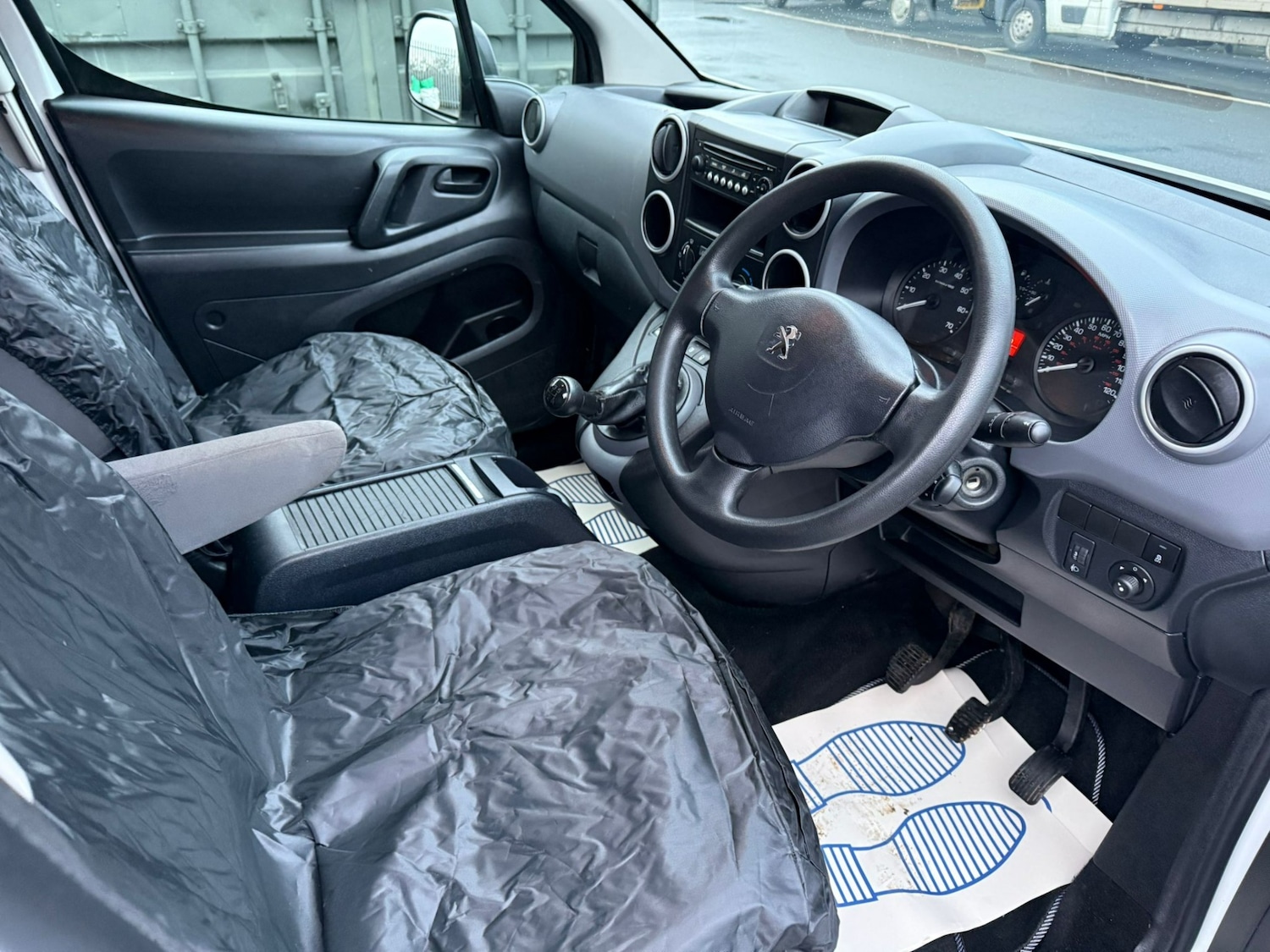 Used Peugeot Partner 2016 for sale - 76971545: Photo 7