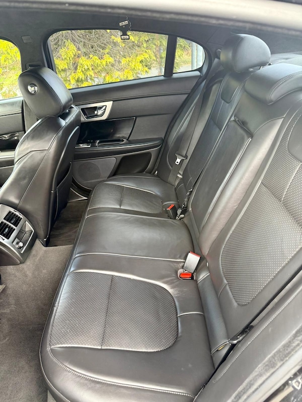 Used Jaguar XF 2014 for sale - 76275211: Photo 14