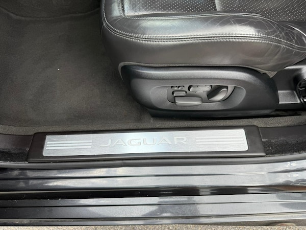 Used Jaguar XF 2014 for sale - 76275211: Photo 15