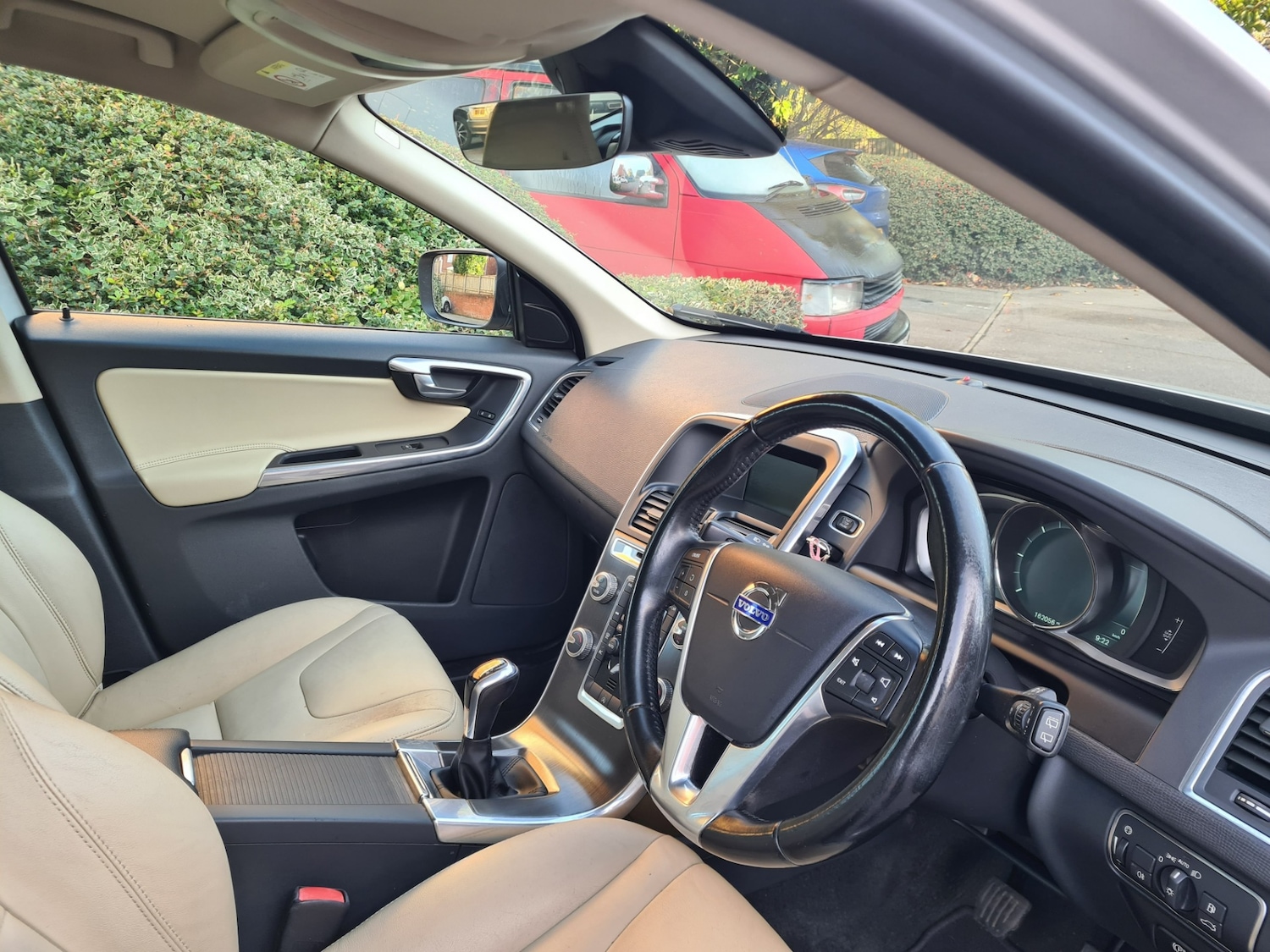 Used Volvo XC60 2014 for sale - 76378960: Photo 7