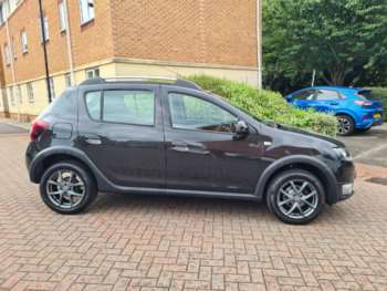 Used Dacia Sandero Stepway 2014 for sale - 75315152: Photo