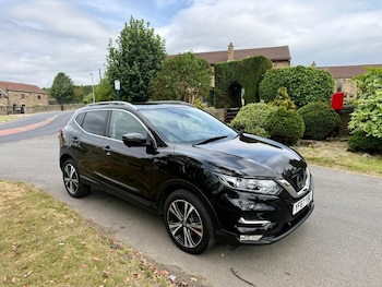 Used Nissan Qashqai 2017 for sale - 79360456: Photo
