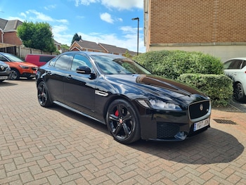 Used Jaguar XF 2017 for sale - 79528105: Photo