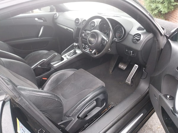 Used Audi TT 2011 for sale - 76234248: Photo 9