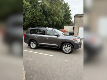 Used Toyota Land Cruiser 2014 for sale - 75595928: Photo