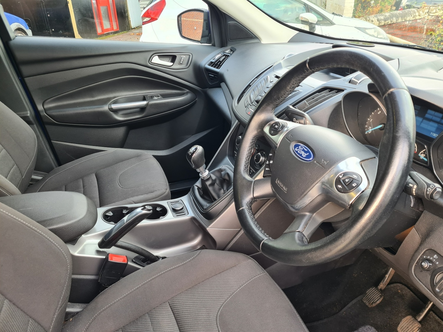 Used Ford Kuga 2014 for sale - 76894937: Photo 8