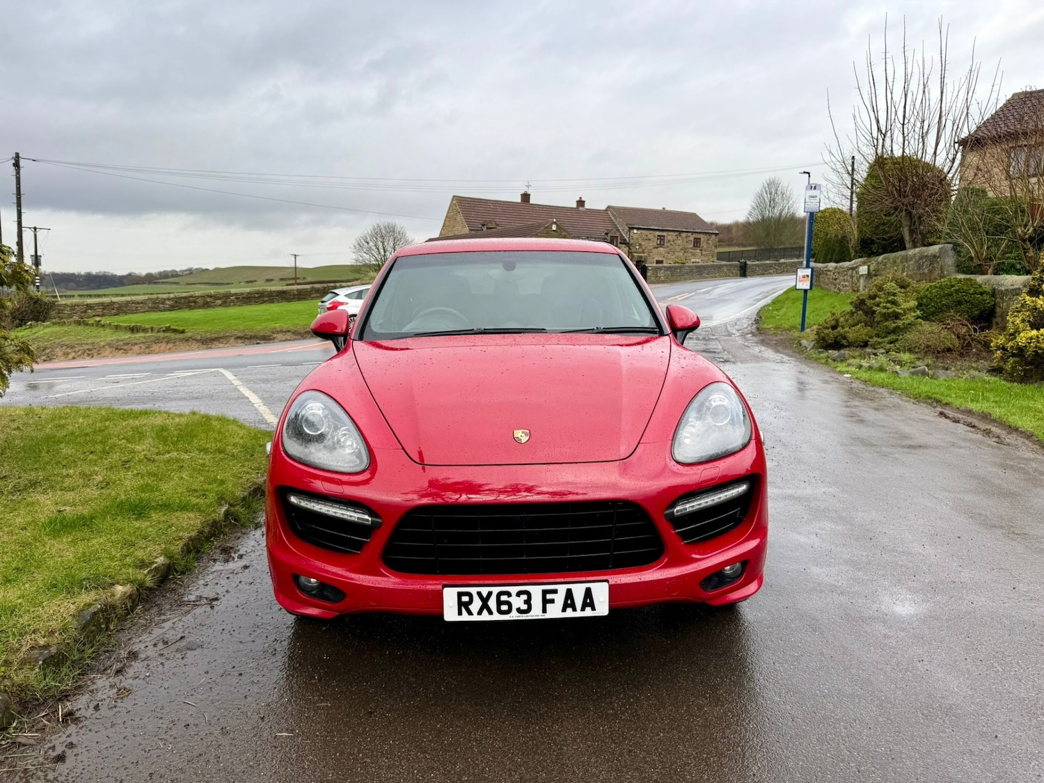 Used Porsche Cayenne 2013 for sale - 78004686: Photo 2