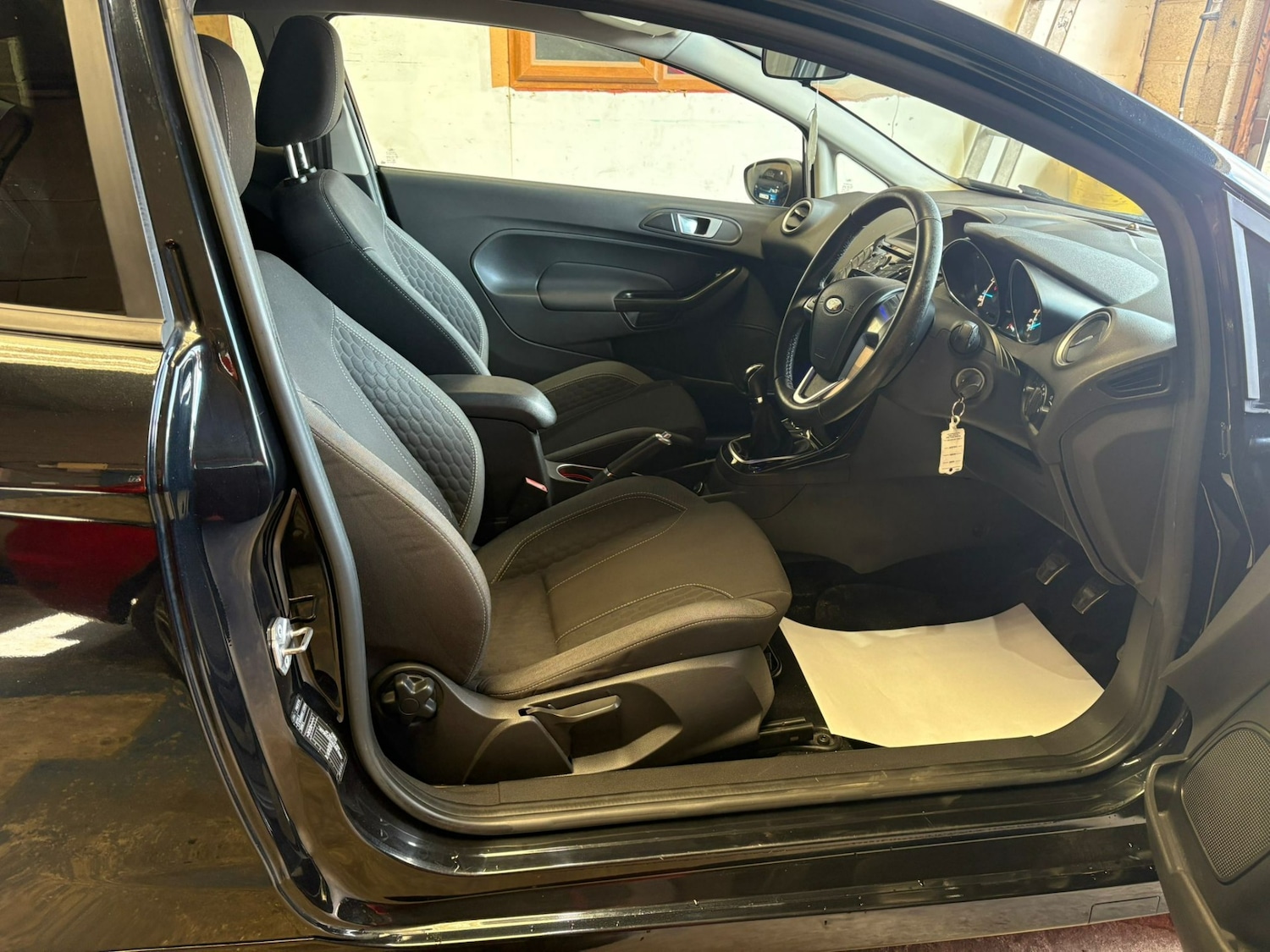 Used Ford Fiesta 2016 for sale - 77055837: Photo 9