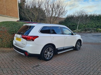 Used Mitsubishi Outlander 2016 for sale - 76906014: Photo