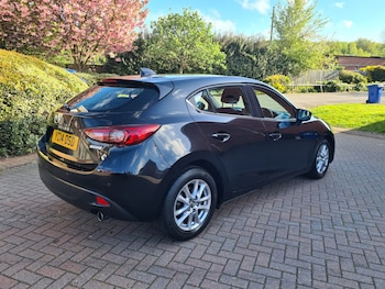 Used Mazda Mazda3 2014 for sale - 78431641: Photo