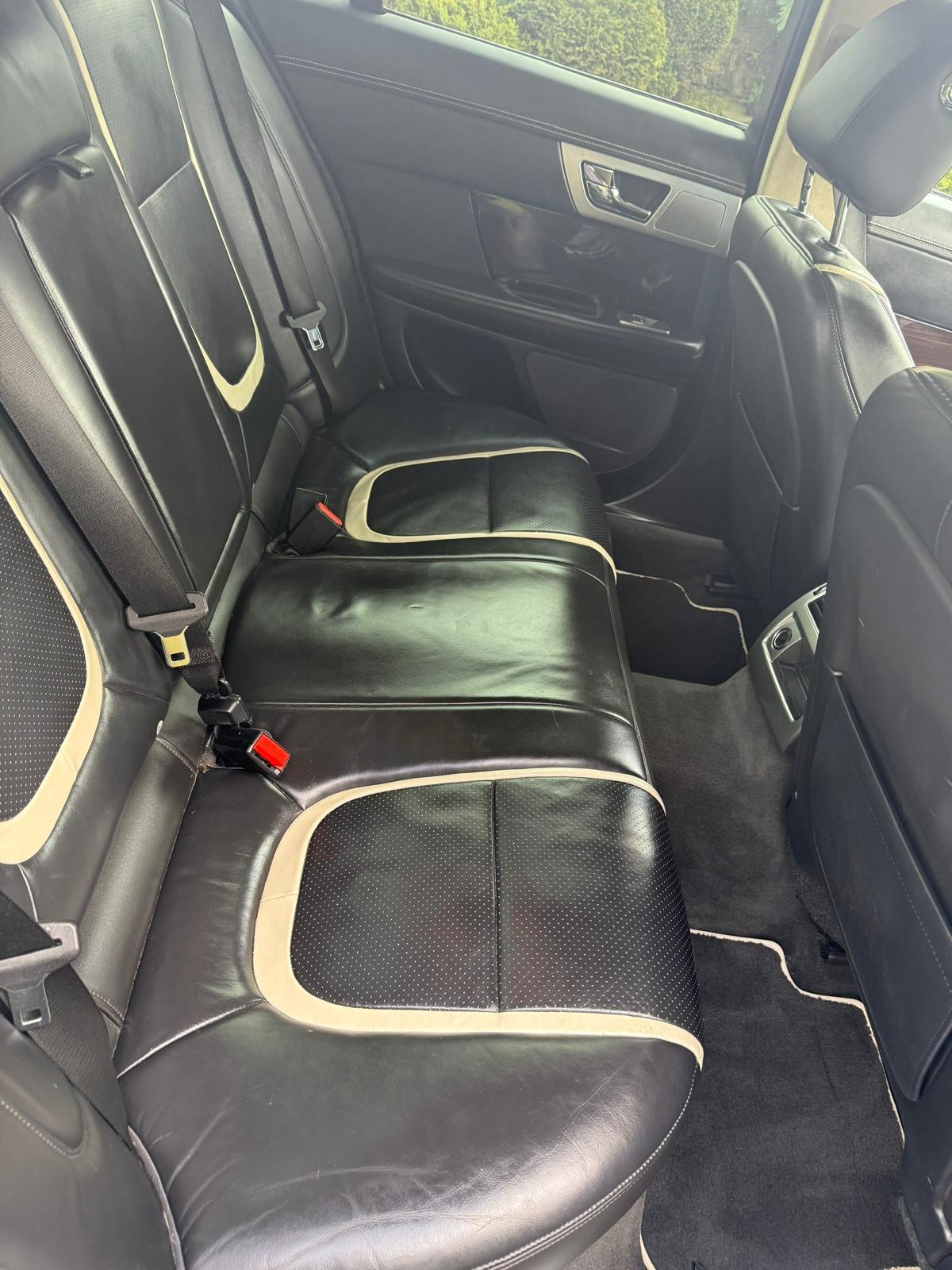 Used Jaguar XF 2012 for sale - 78067040: Photo 12