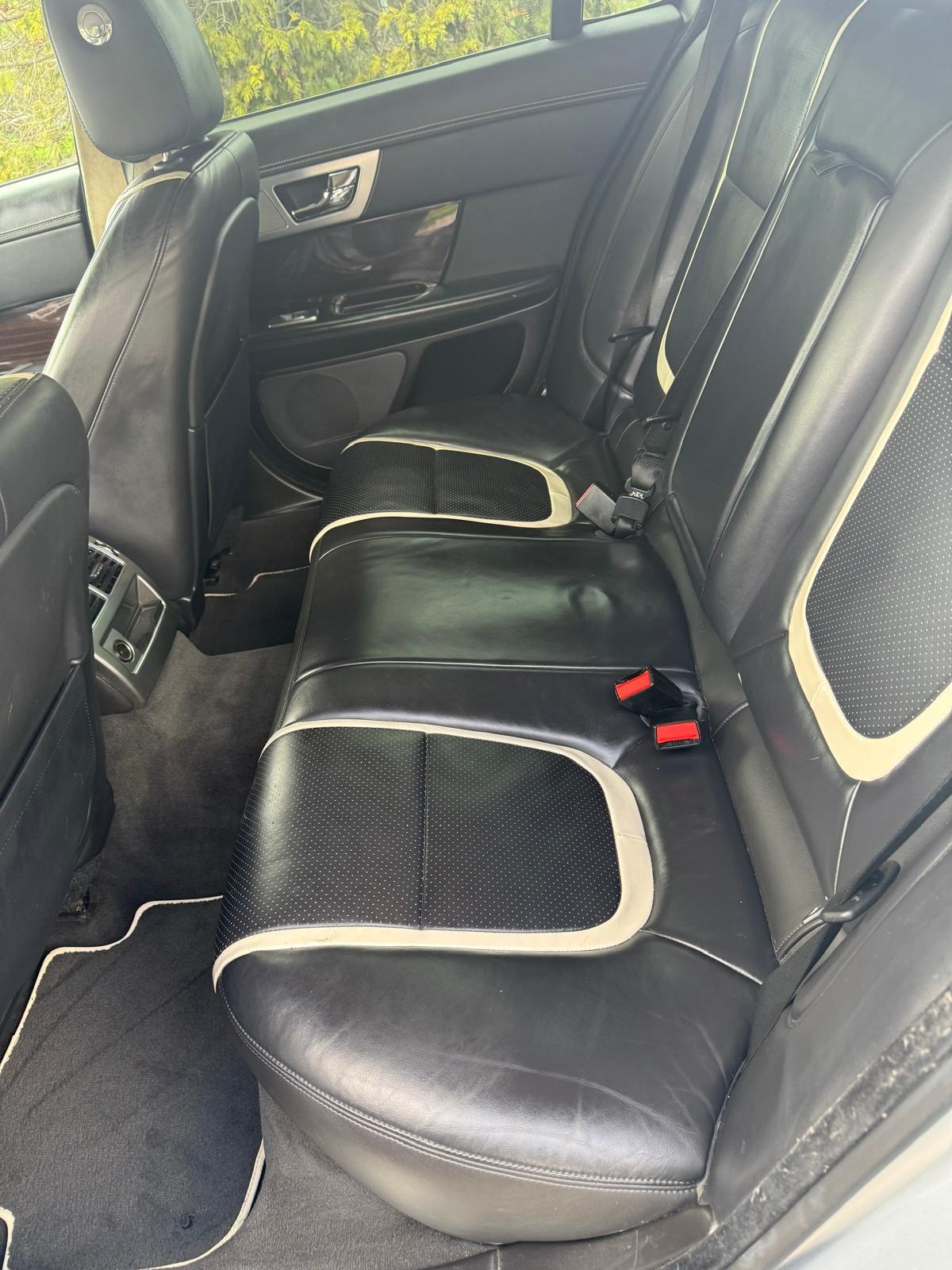 Used Jaguar XF 2012 for sale - 78067040: Photo 15