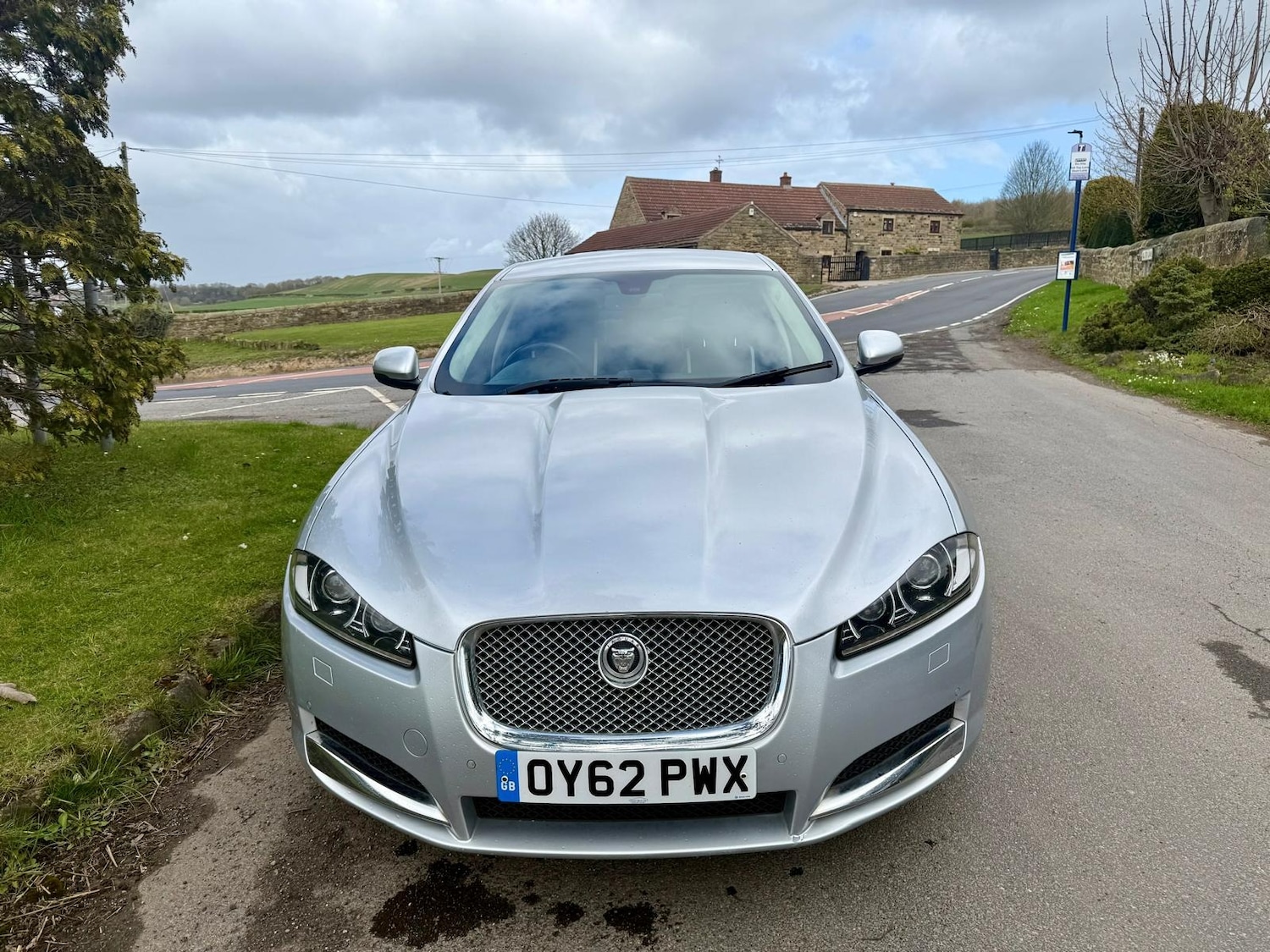 Used Jaguar XF 2012 for sale - 78067040: Photo 2