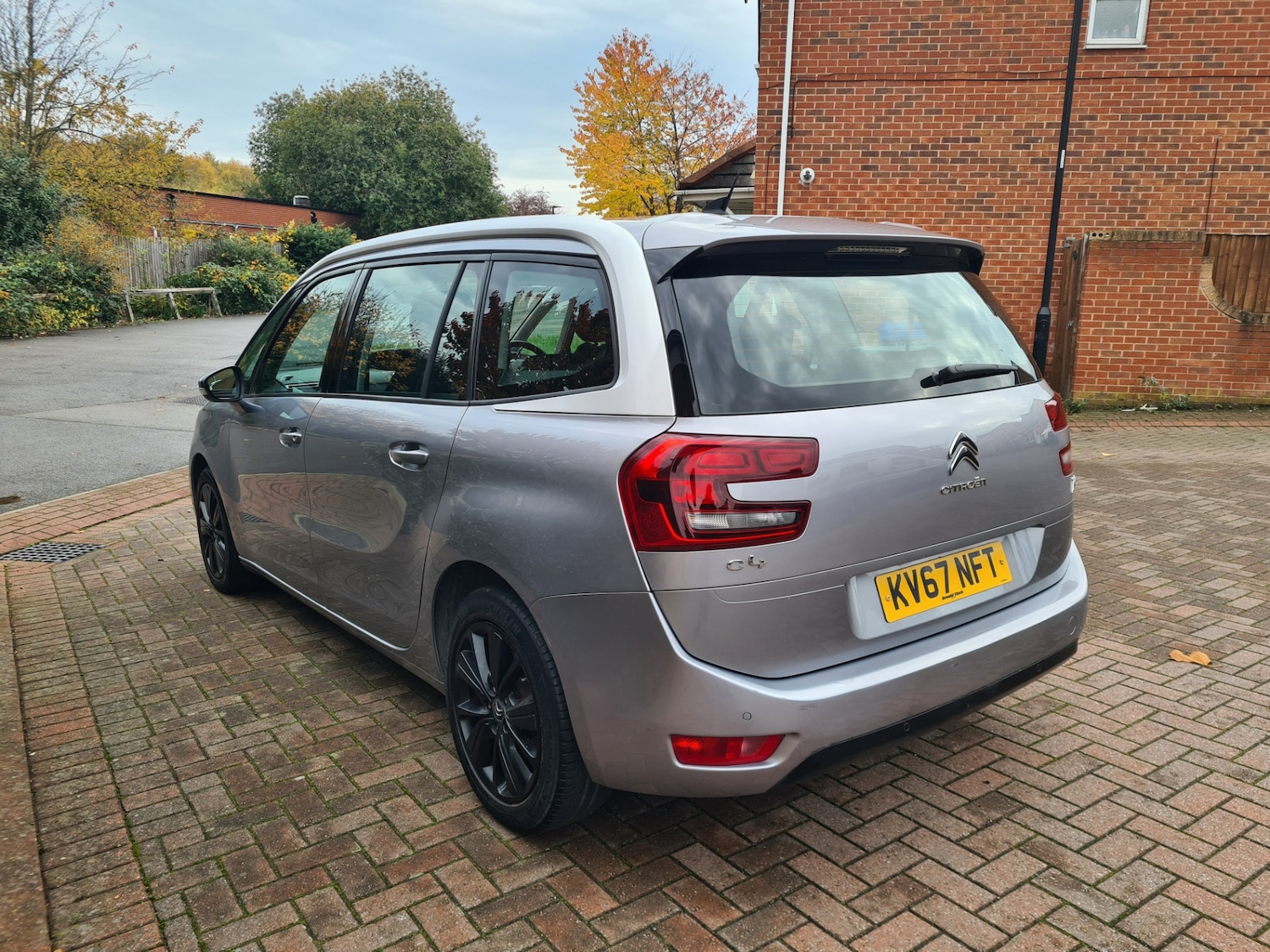 Used Citroen C4 Grand Picasso 2017 for sale - 76707631: Photo 5