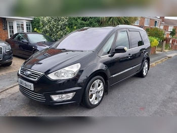 2014 (09) - 2.0 TDCi 163 Titanium 5dr Powershift