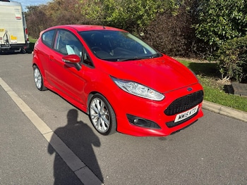 Used Ford Fiesta 2015 for sale - 76565937: Photo