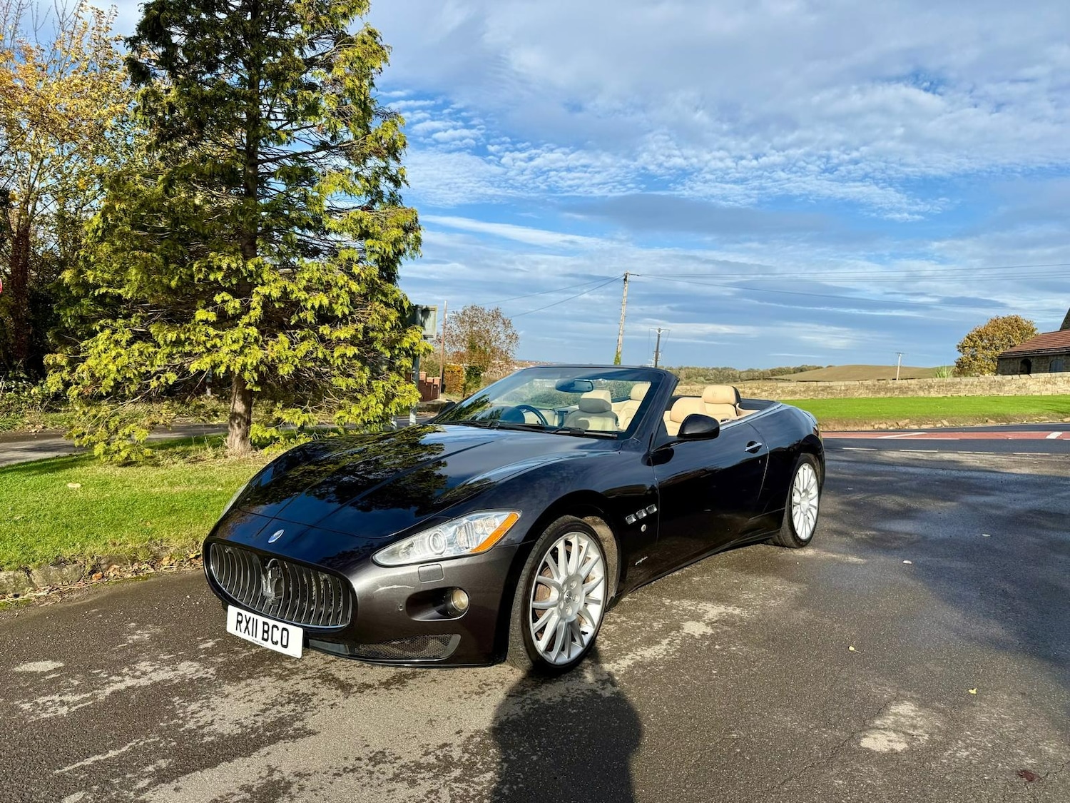 Used Maserati GranCabrio 2011 for sale - 77789612: Photo 2